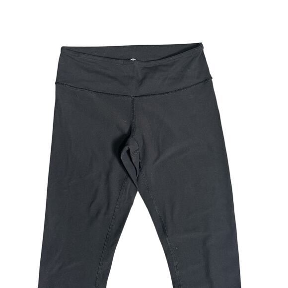 Lululemon Black High-Rise Leggings Size 4 | Essential
Yoga Gym Activewear - Picture 2 of 6